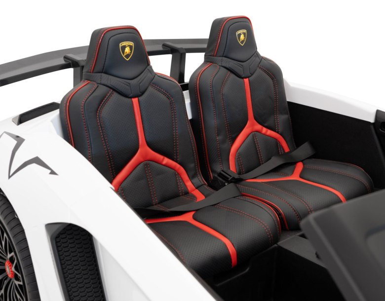 Auto Lamborghini Aventador SV Biały