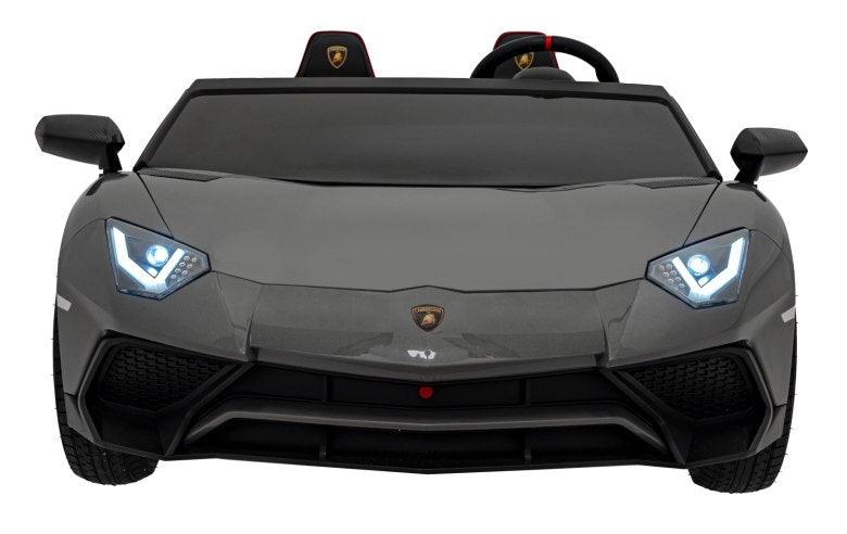 Auto Lamborghini Aventador SV szary